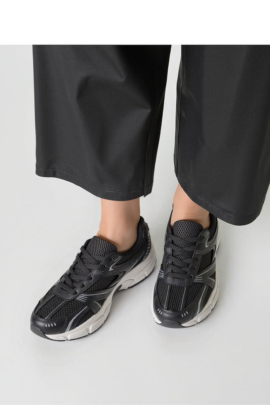 Sport Shoes model 210244 Inello
