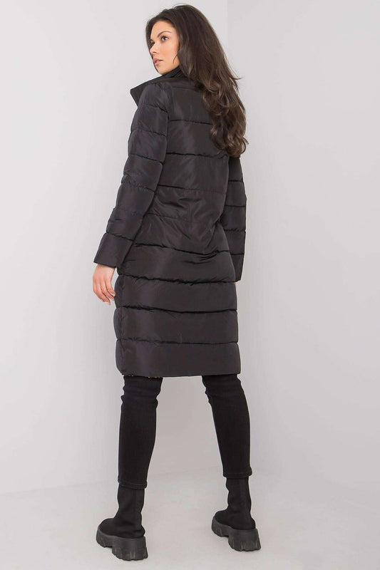 Coat model 161034 Yups