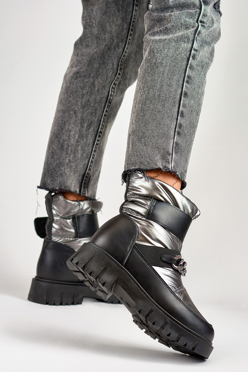  Snow boots model 190675 PRIMO 