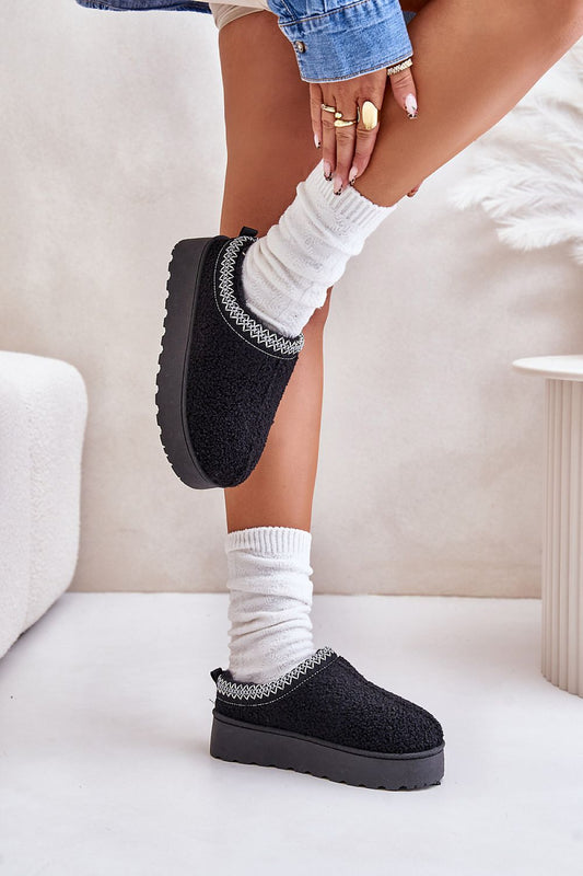  Snow boots model 202213 Step in style 
