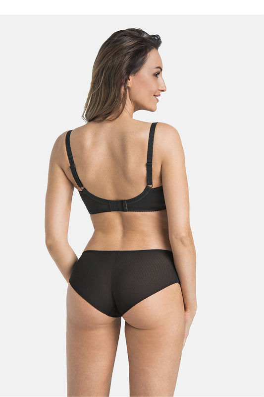  Shorts model 220132 Teyli 