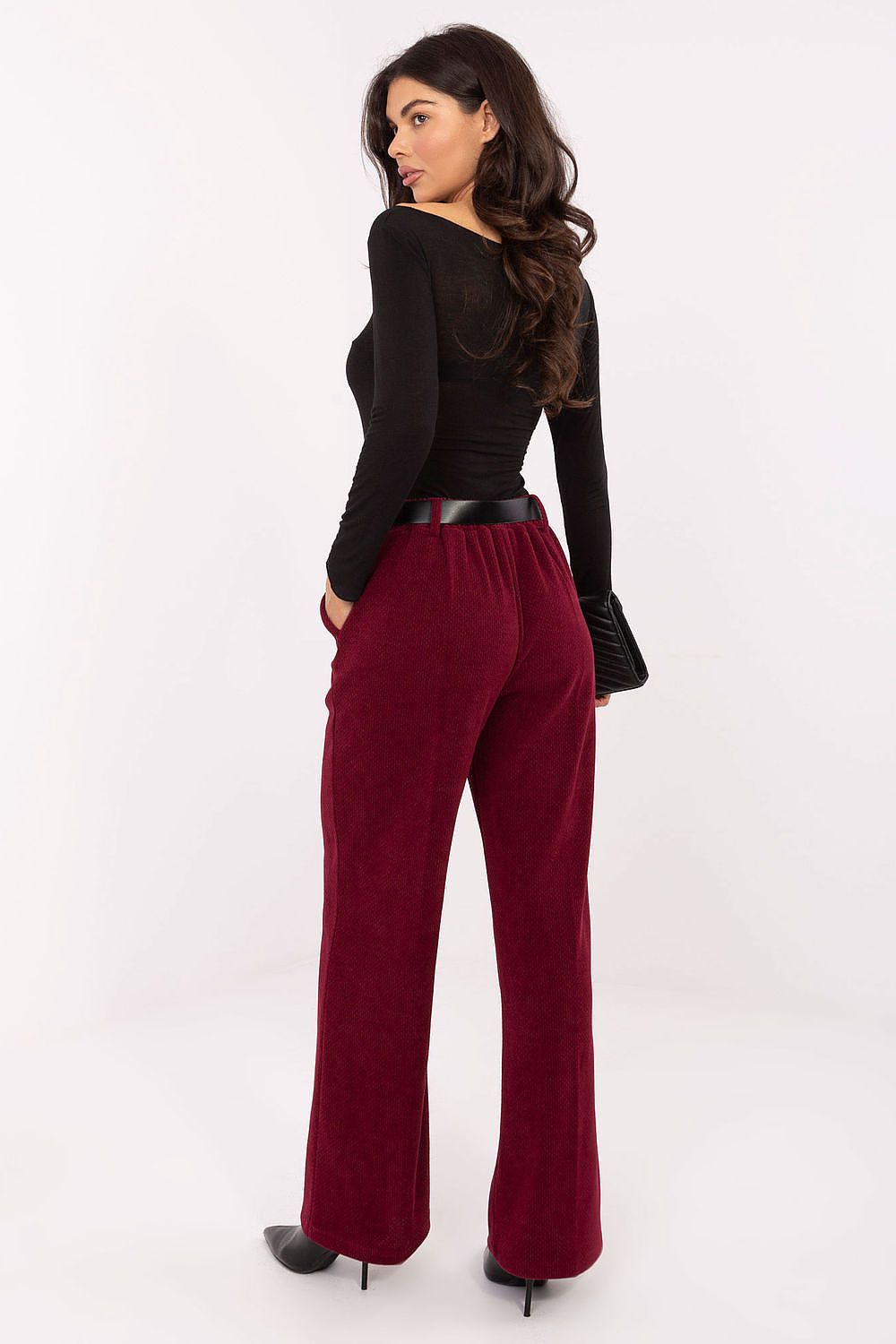  Women trousers model 220750 Italy Moda 