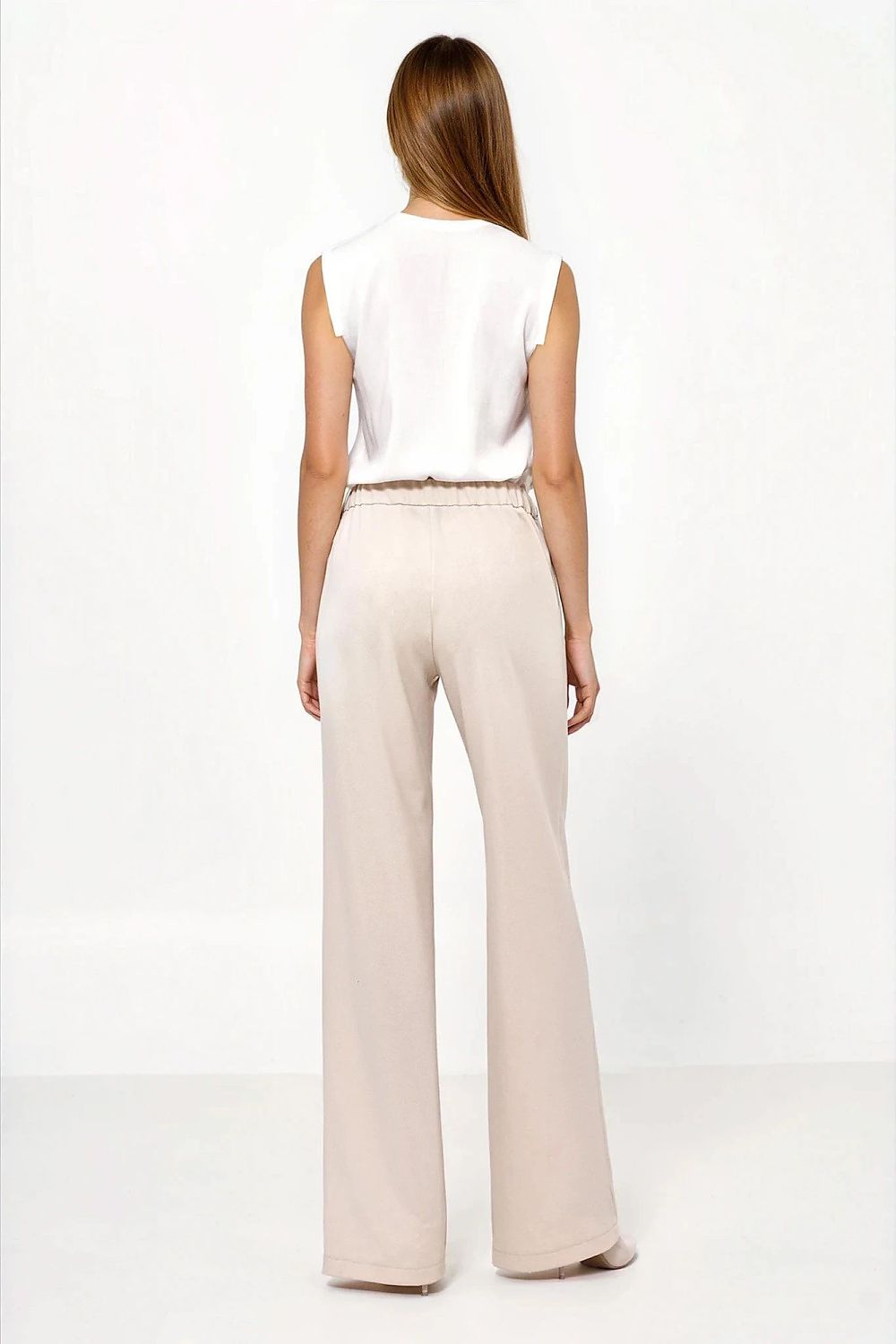  Women trousers model 221222 Nife 