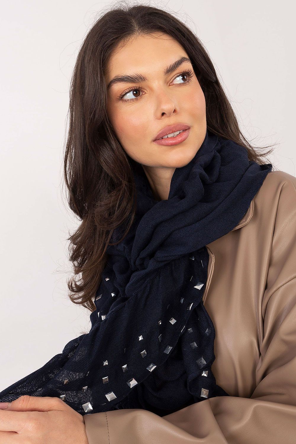  Neckerchief model 223048 AT 