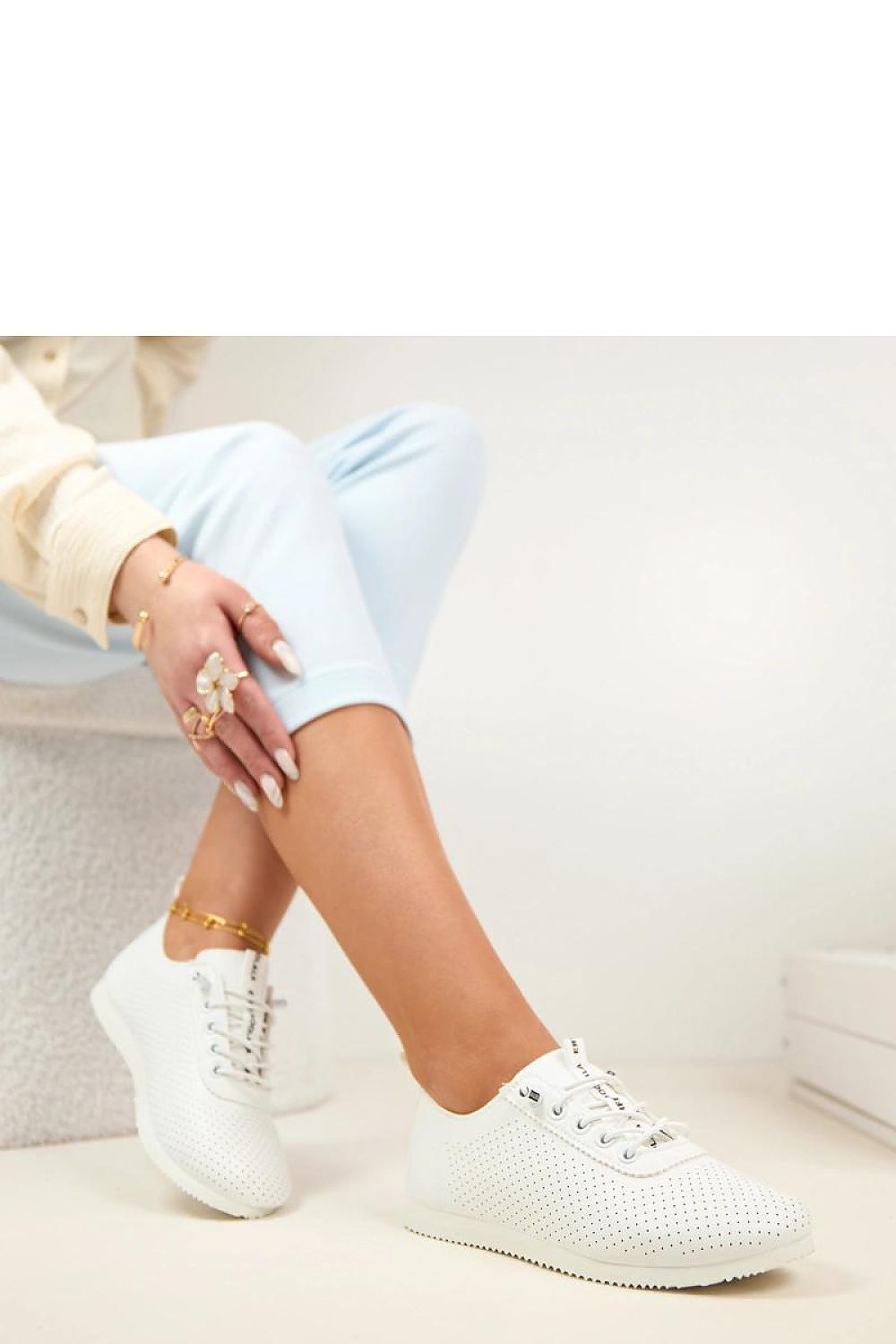  Sneakers model 225575 Solea 