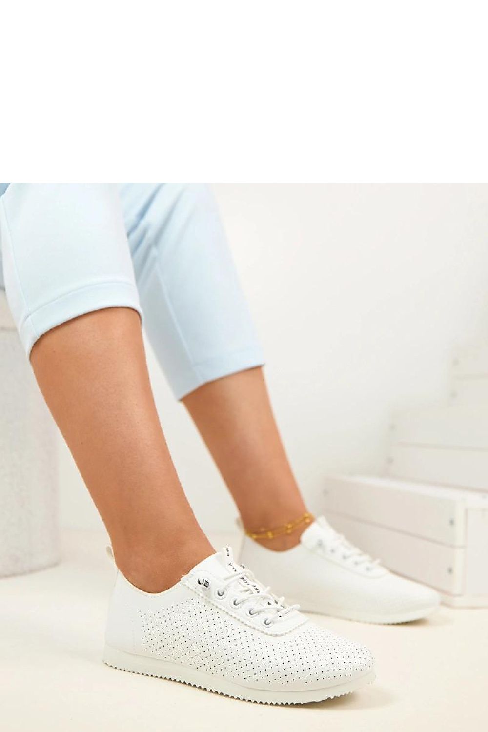  Sneakers model 225575 Solea 