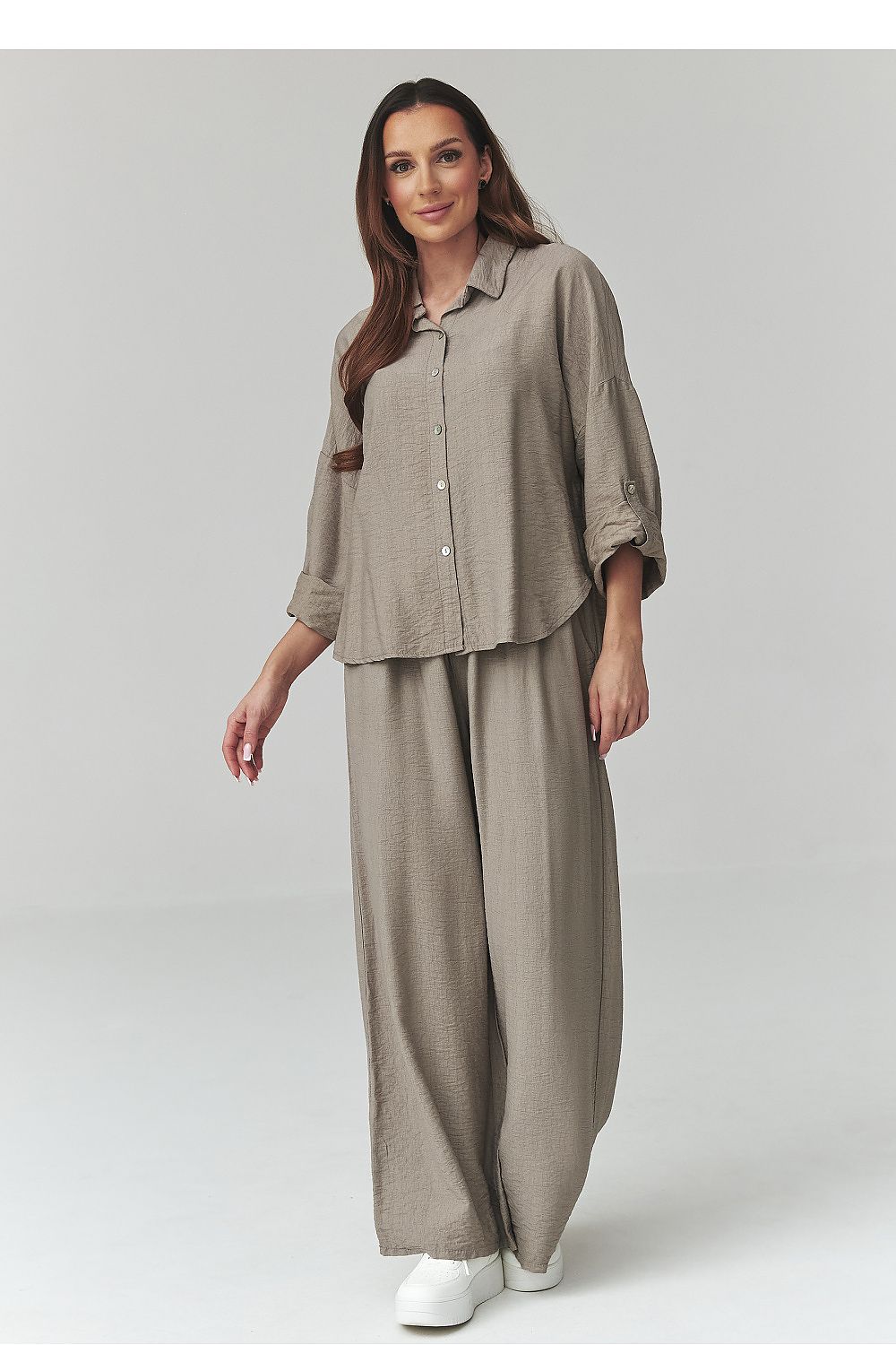  Set model 225685 Makadamia 