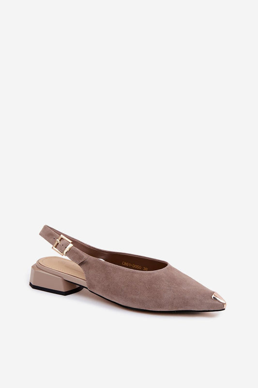  Sandals model 228117 Step in style 