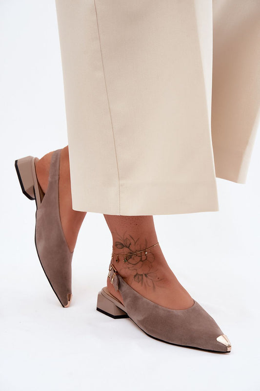 Sandals model 228117 Step in style 