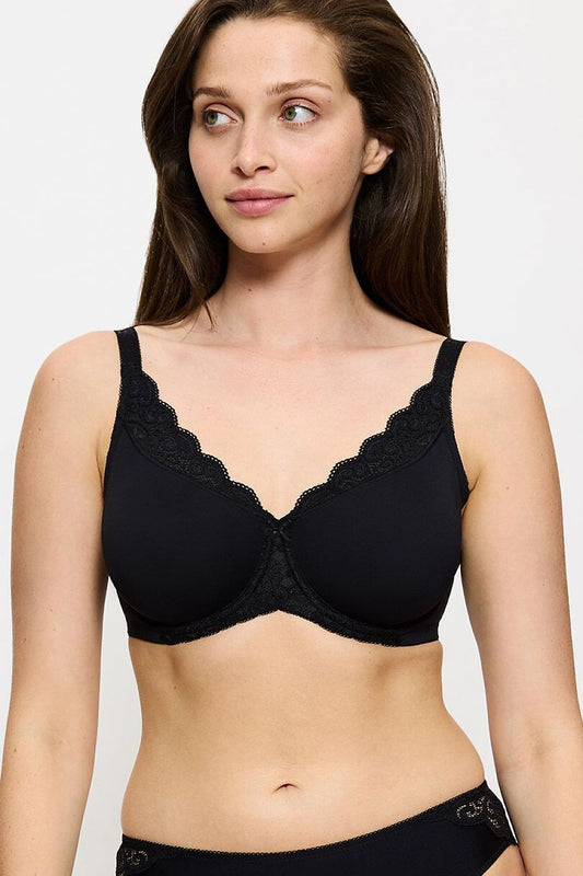  Padded bra model 229333 Triumph 