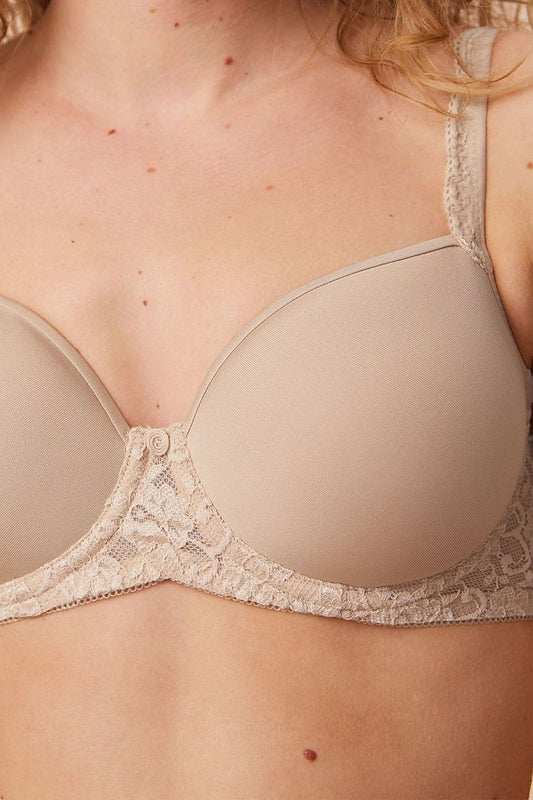  Padded bra model 229876 Triumph 