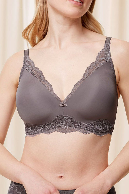  Padded bra model 230248 Triumph 