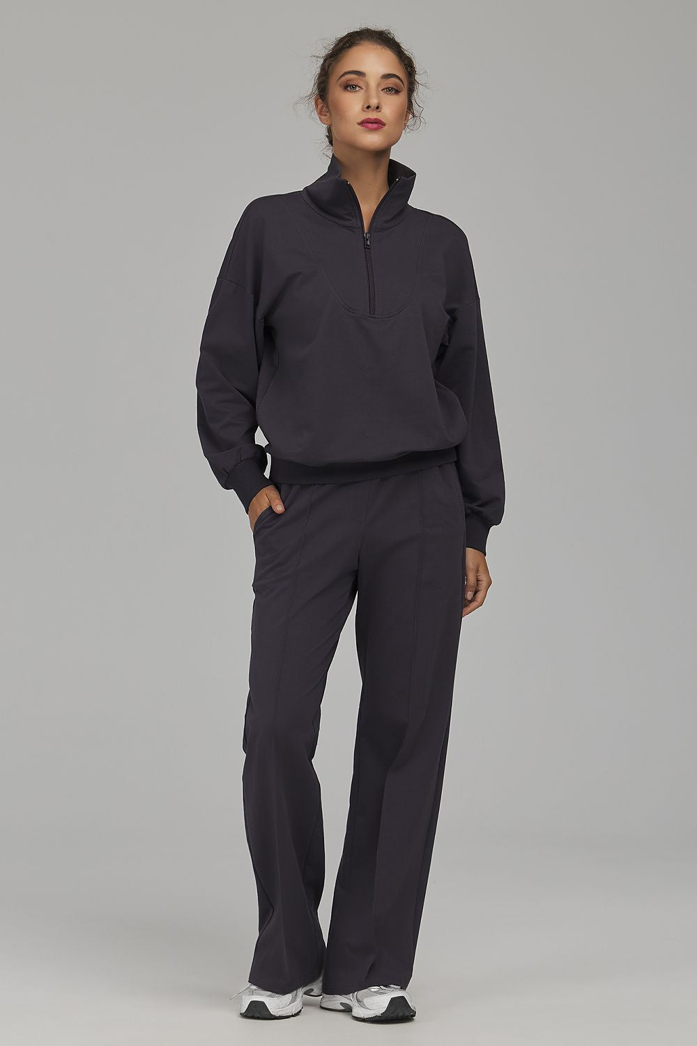  Tracksuit trousers model 231380 Nife 