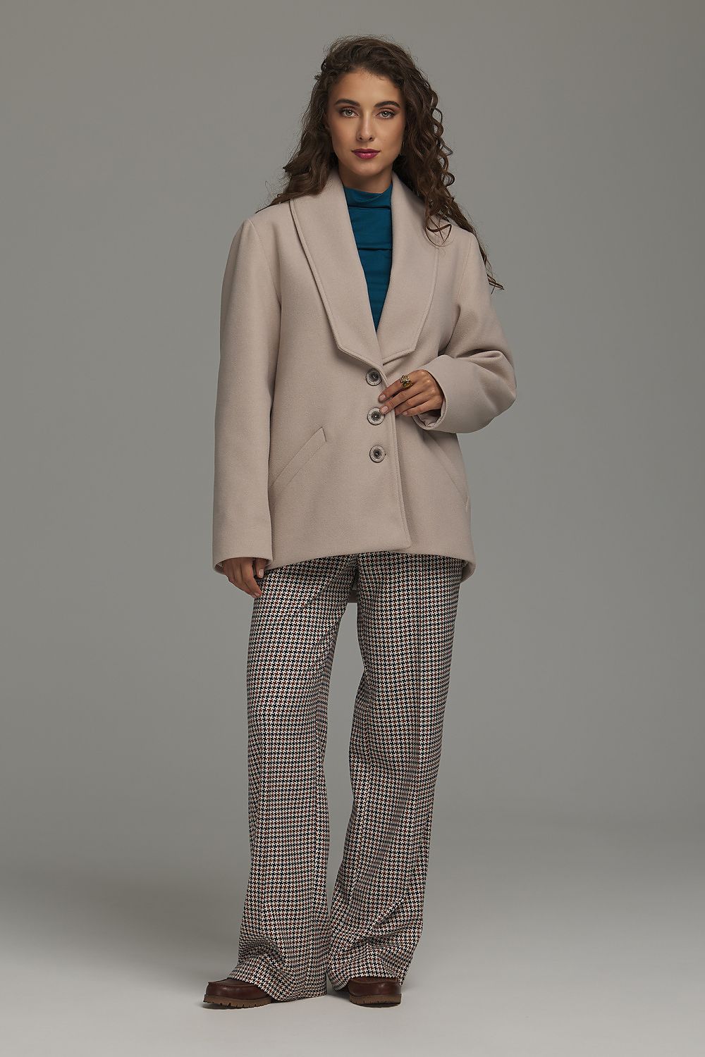  Coat model 231660 Nife 