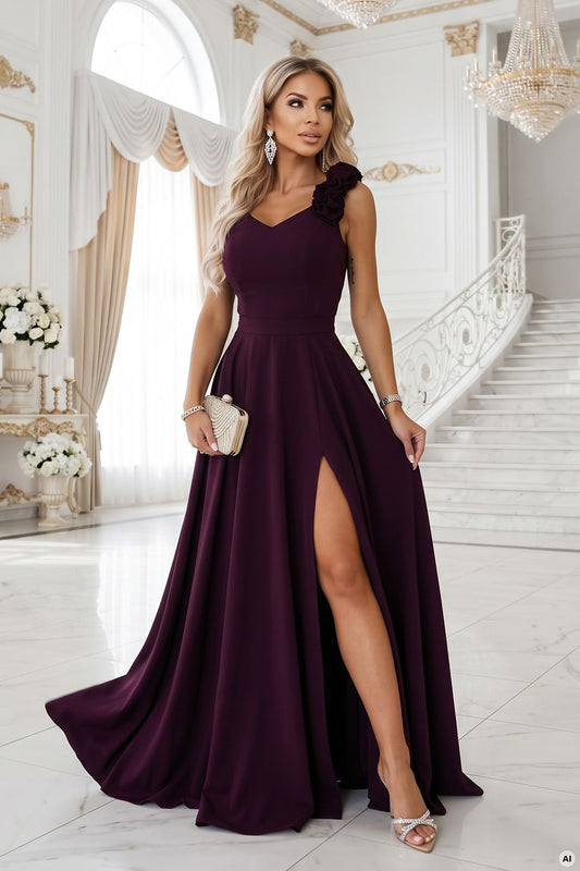  Long dress model 232815 Numoco 